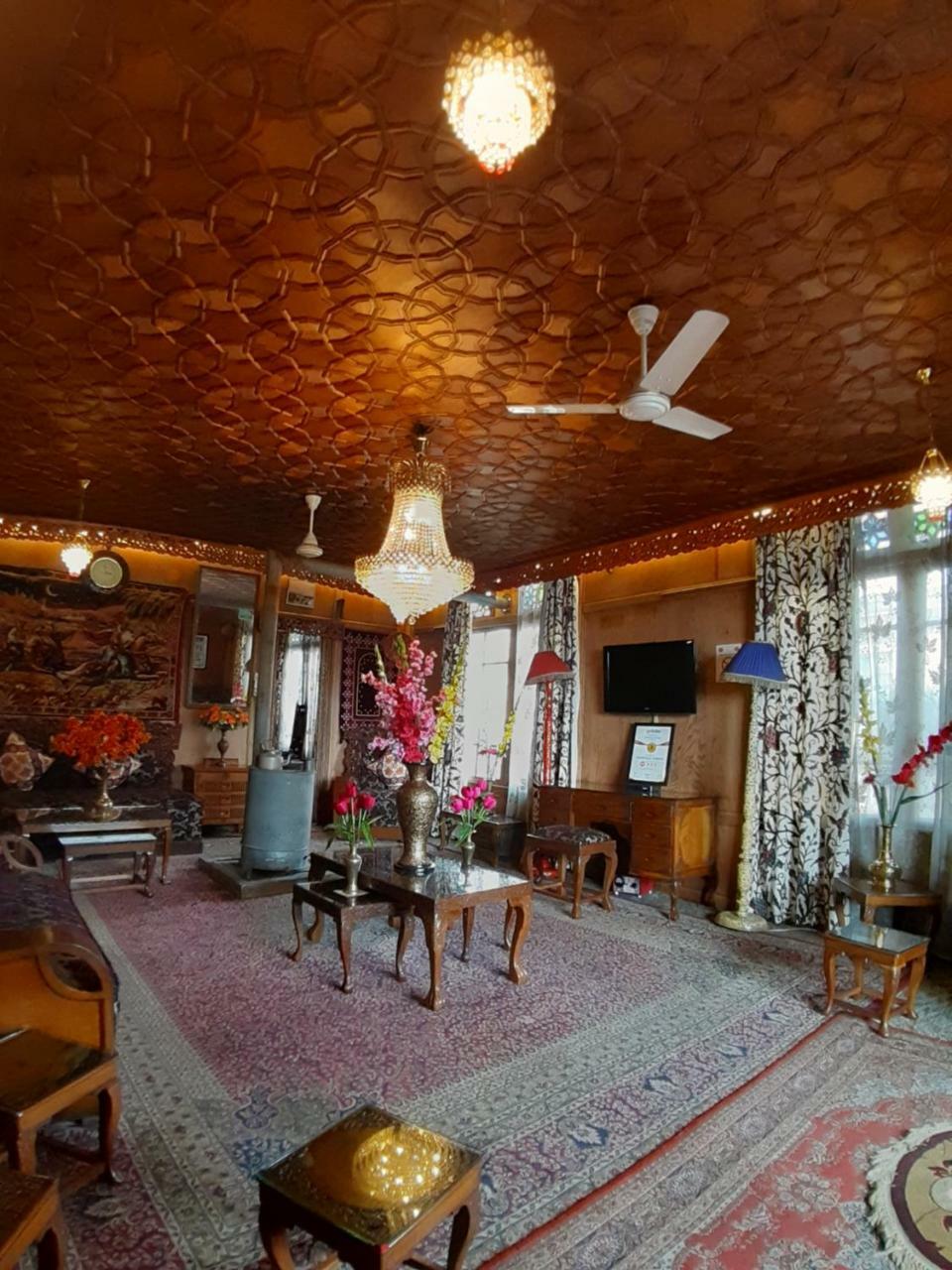 The Badyari Palace Houseboats Srinagar  Luaran gambar