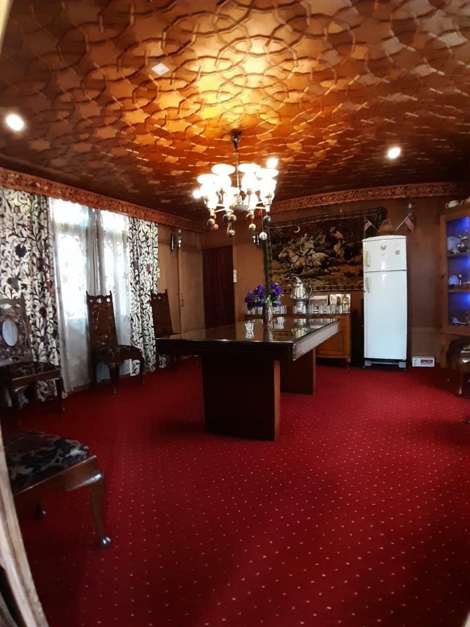 The Badyari Palace Houseboats Srinagar  Luaran gambar